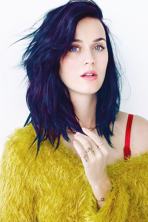 Katy Perry's "Roar" hair and make up are wonderful and so very achievable.