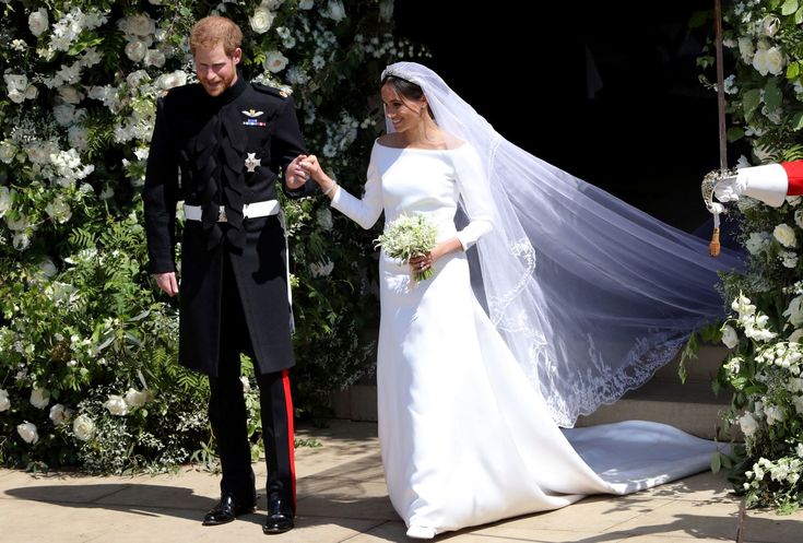 12 Facts You Might Not Have Known About Meghan Markle's Wedding Dress- Cosmopoli...