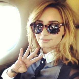16 Signs You're Becoming Demi Lovato BY Demi Lovato!