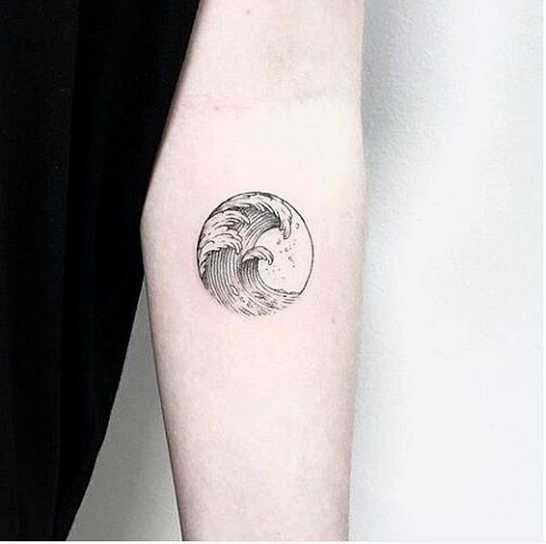 40 Stylish Small Tattoos You'll Want to Flaunt Every Day: Choosing a great o...