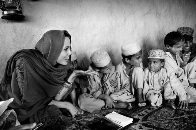 Angelina Jolie in Afghanistan. The photographer Marco Di Lauro, he covered in Af...