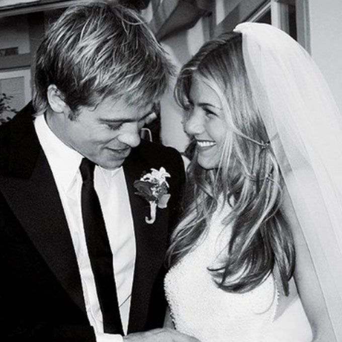 Brides.com: . Jennifer Aniston marries Brad Pitt in Lawrence Steele, 2000.