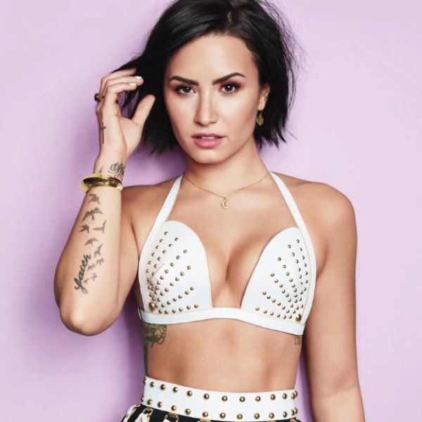 Demi Lovato Speaks Her Mind as Cosmopolitan's September 2015 Cover Girl  - ocean...