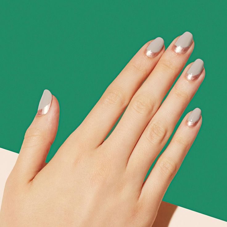 From monochromatic color palettes to minimal (but not boring) designs, this nail...
