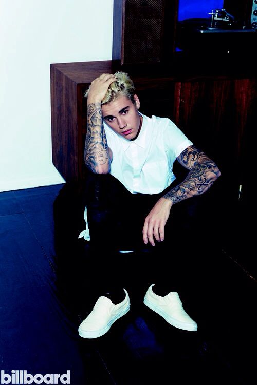 Justin Bieber - Billboard Magazine. November 2015.